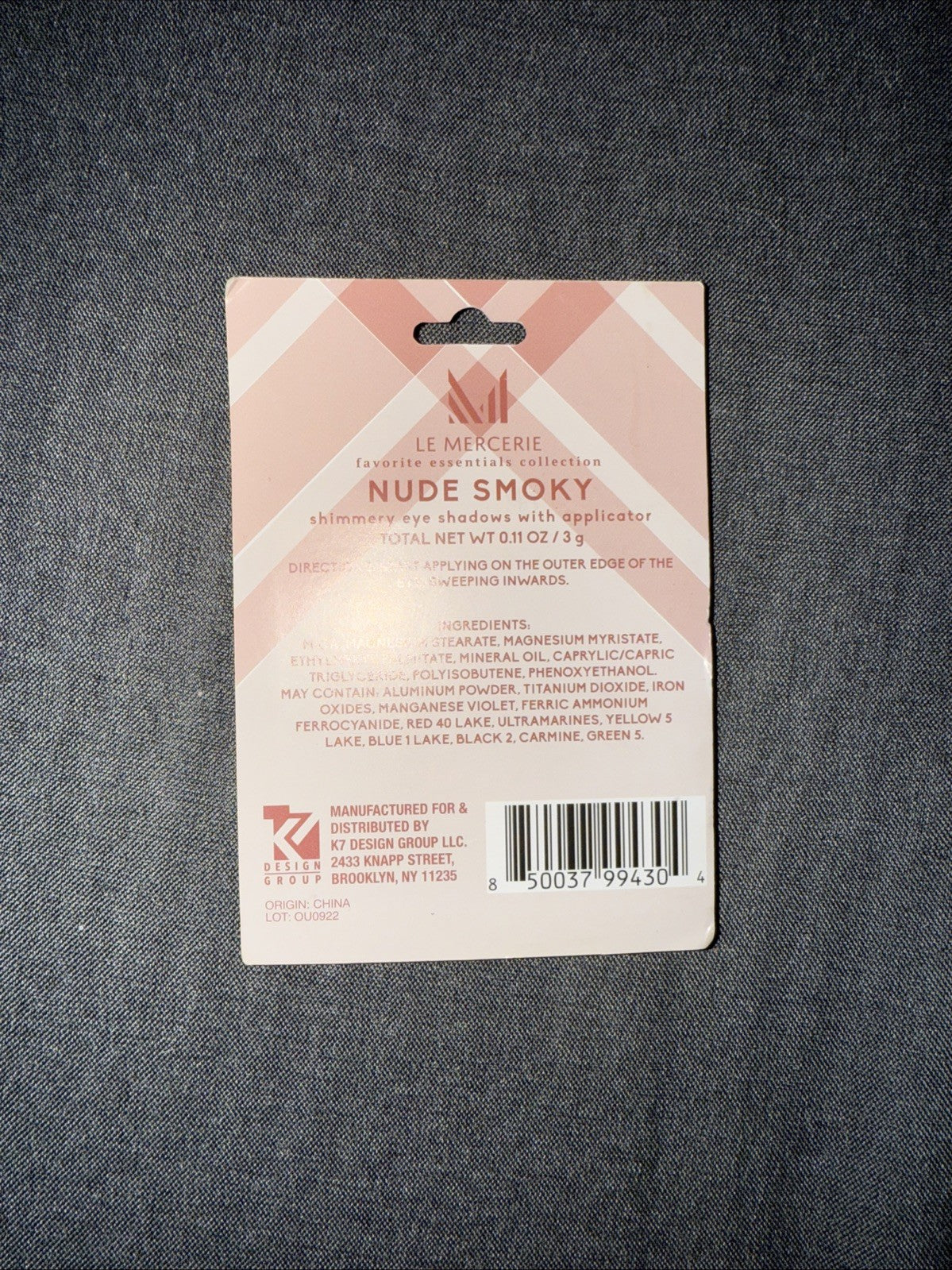 Le-Mercery Nude Smoky Shimery Eye Shadows with Aplicator. 3 g. 